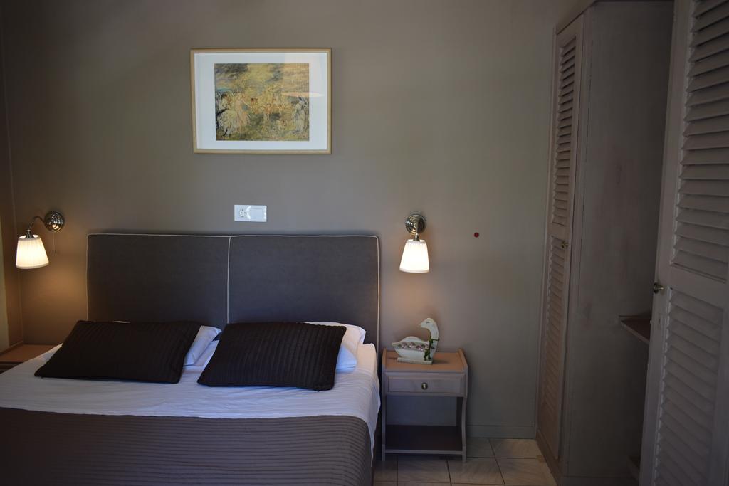 Villa Rododafni โรดา ภายนอก รูปภาพ